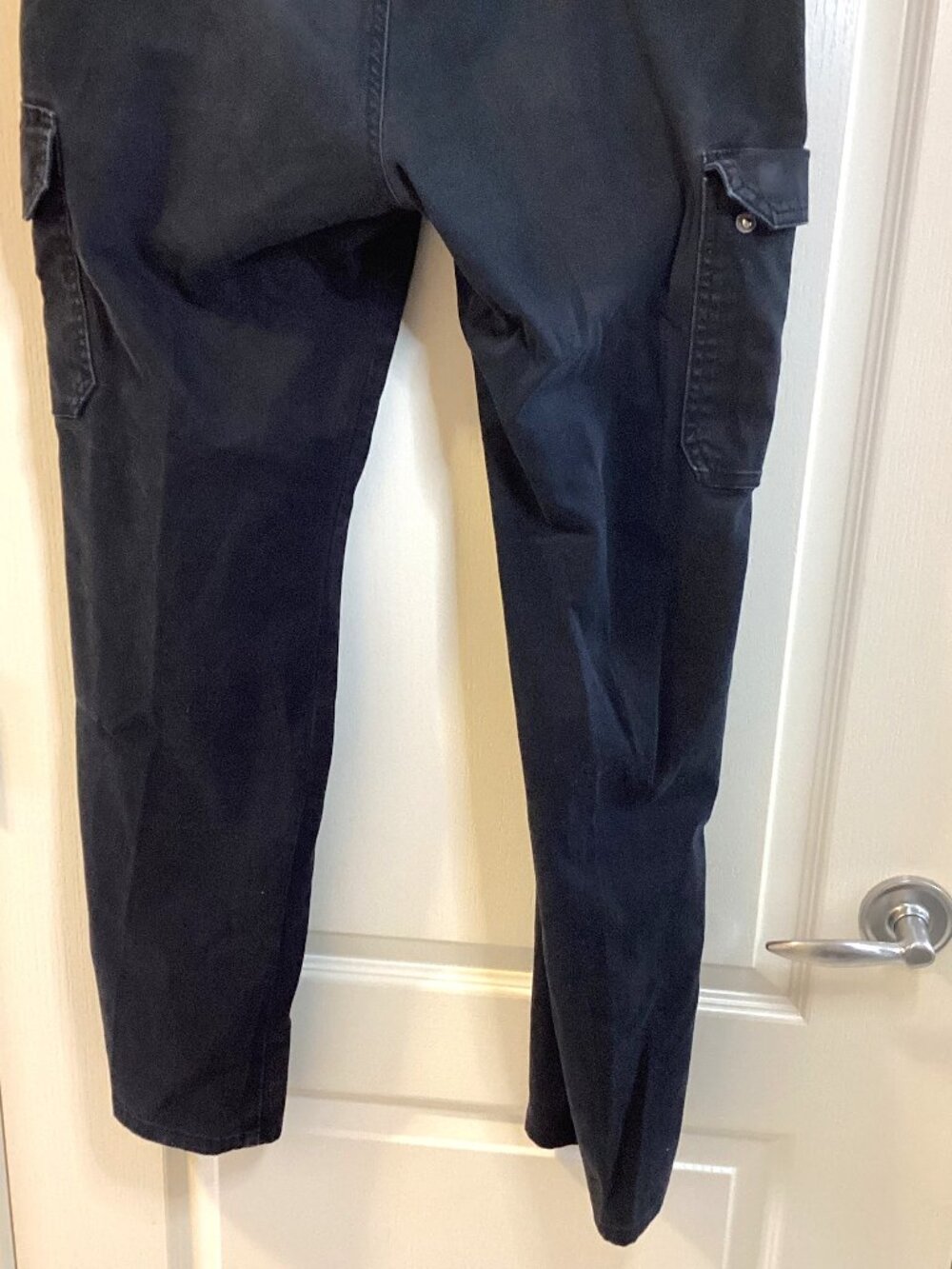 Denver Hayes Men's Black Cargo Utility Pants Straight Leg Size 32 x 32 Hiking - Picture 6 of 8